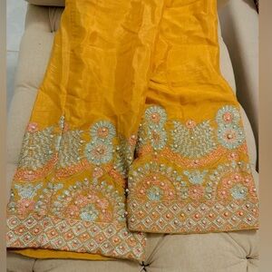 Hussain rehar inspired 3pc suit